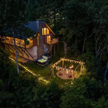 Maggie Valley Cabin With Beautiful Mountain Views, Hottub, Pet Friendly, Gameroom, Fireplace Екстер'єр фото