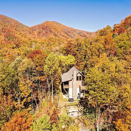 Maggie Valley Cabin With Beautiful Mountain Views, Hottub, Pet Friendly, Gameroom, Fireplace Екстер'єр фото