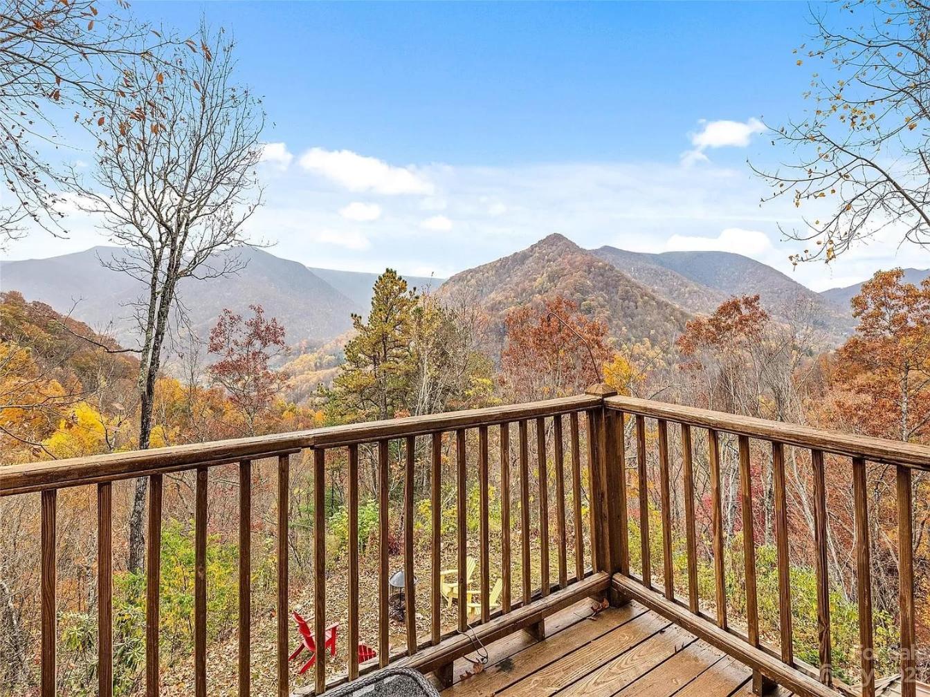 Maggie Valley Cabin With Beautiful Mountain Views, Hottub, Pet Friendly, Gameroom, Fireplace Екстер'єр фото
