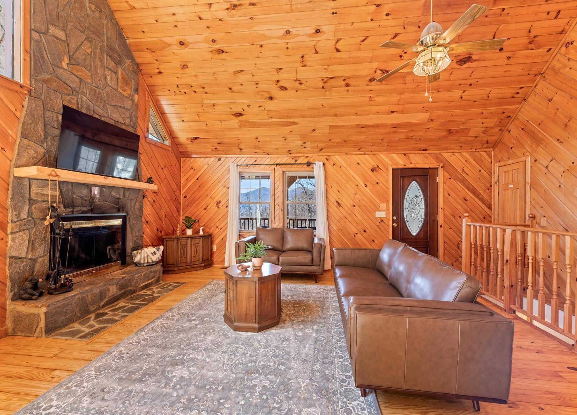 Maggie Valley Cabin With Beautiful Mountain Views, Hottub, Pet Friendly, Gameroom, Fireplace Екстер'єр фото