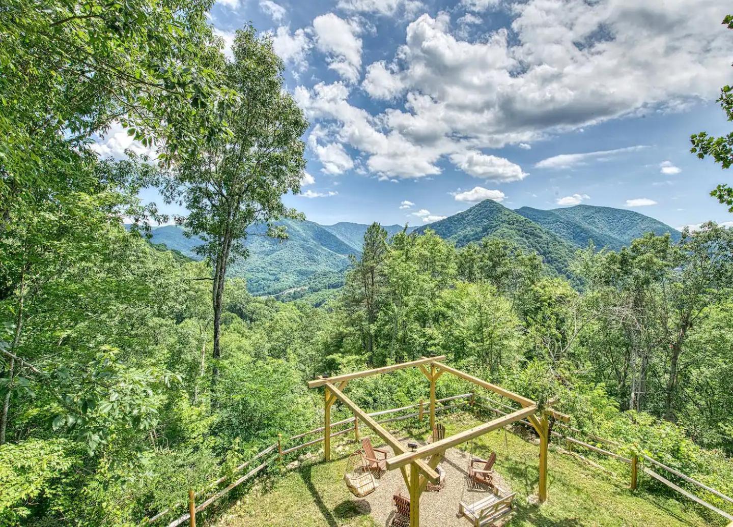 Maggie Valley Cabin With Beautiful Mountain Views, Hottub, Pet Friendly, Gameroom, Fireplace Екстер'єр фото