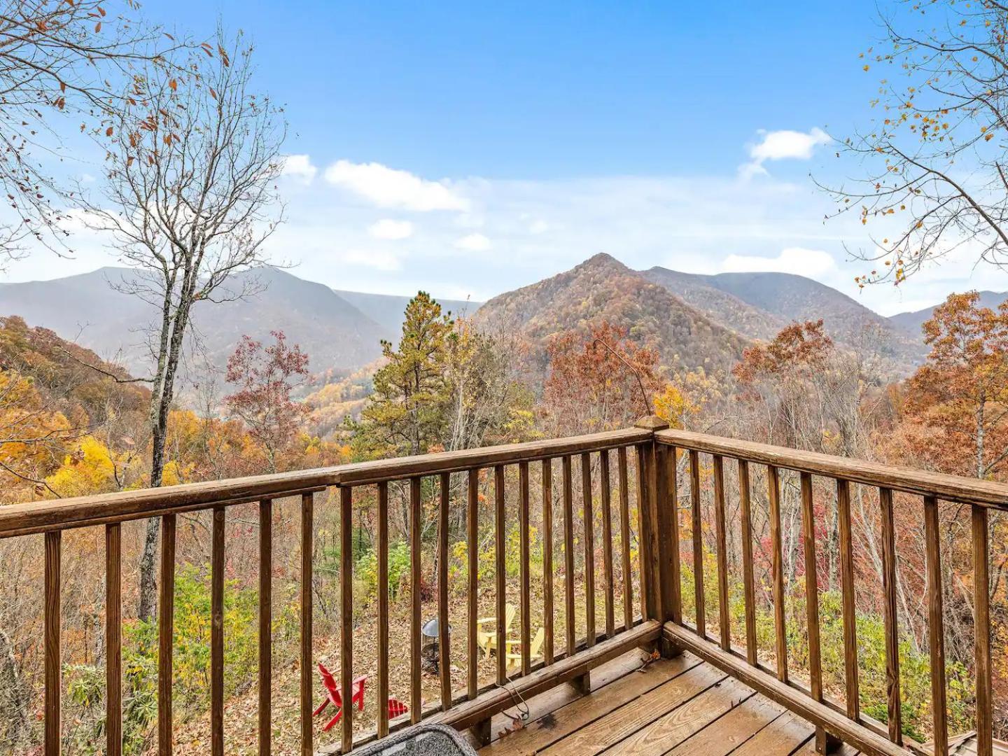 Maggie Valley Cabin With Beautiful Mountain Views, Hottub, Pet Friendly, Gameroom, Fireplace Екстер'єр фото