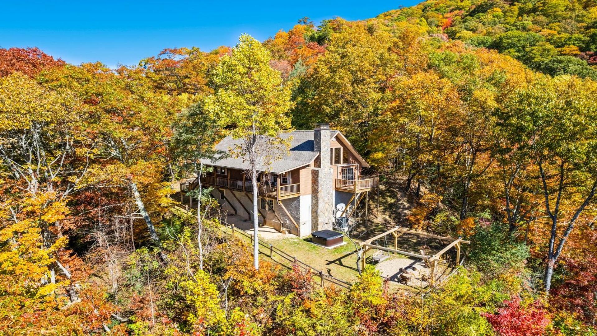 Maggie Valley Cabin With Beautiful Mountain Views, Hottub, Pet Friendly, Gameroom, Fireplace Екстер'єр фото