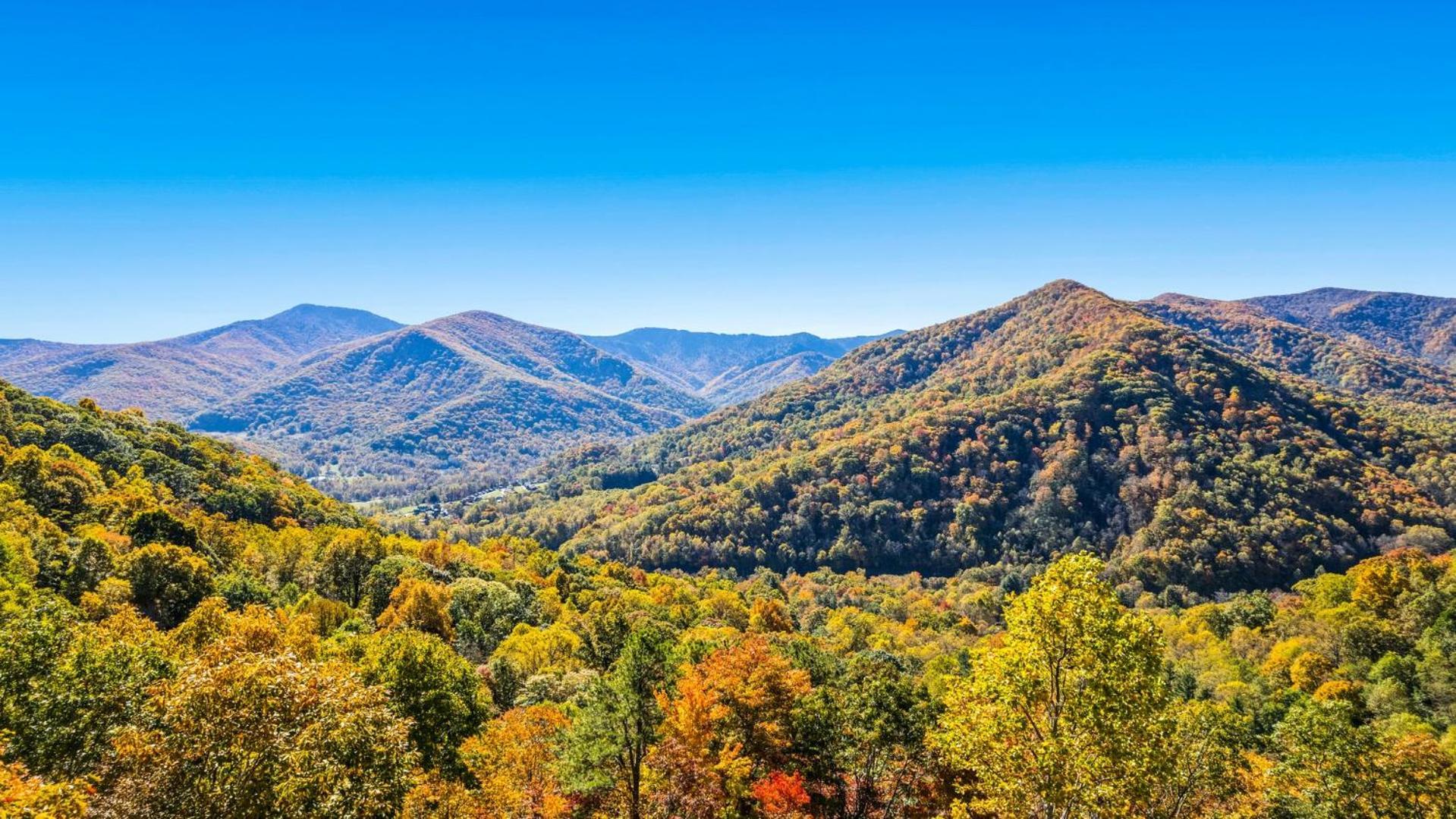 Maggie Valley Cabin With Beautiful Mountain Views, Hottub, Pet Friendly, Gameroom, Fireplace Екстер'єр фото